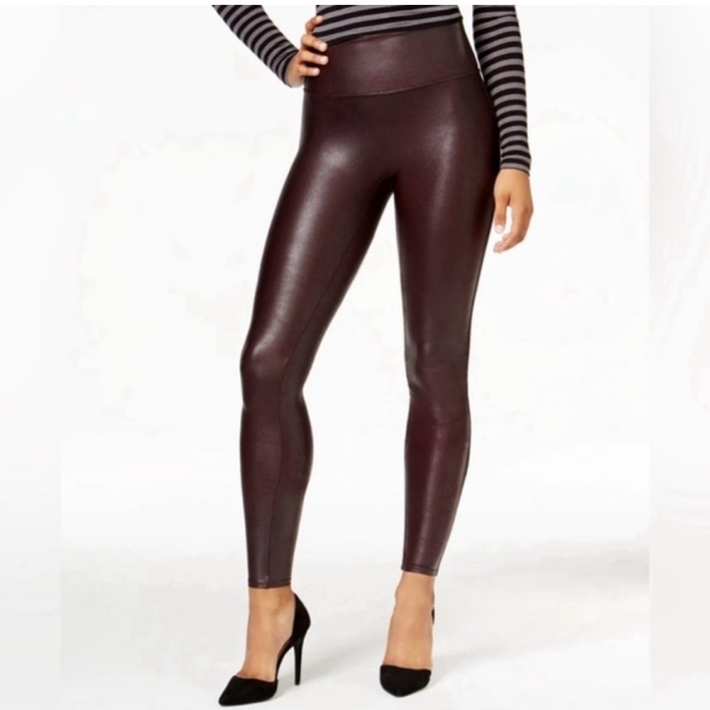 XL SPANX BURGUNDY FAUX LETHER LEGGINGS